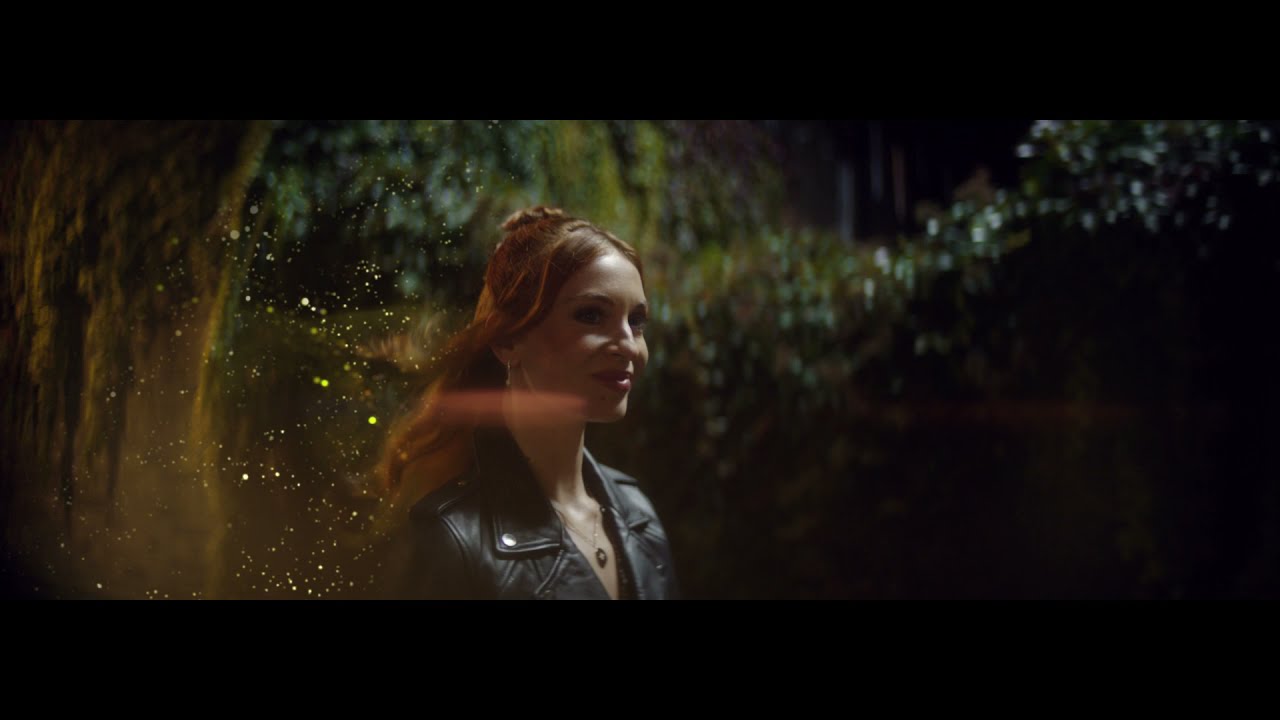 Olivia Burton Christmas 2021 Advert